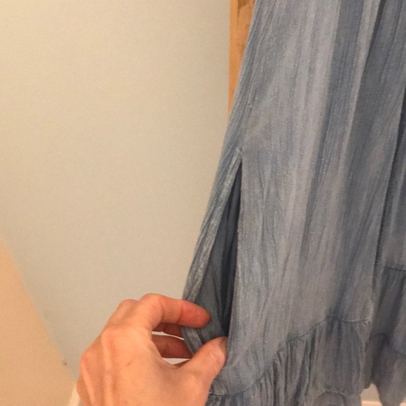 Dress - Picture 6 of 7